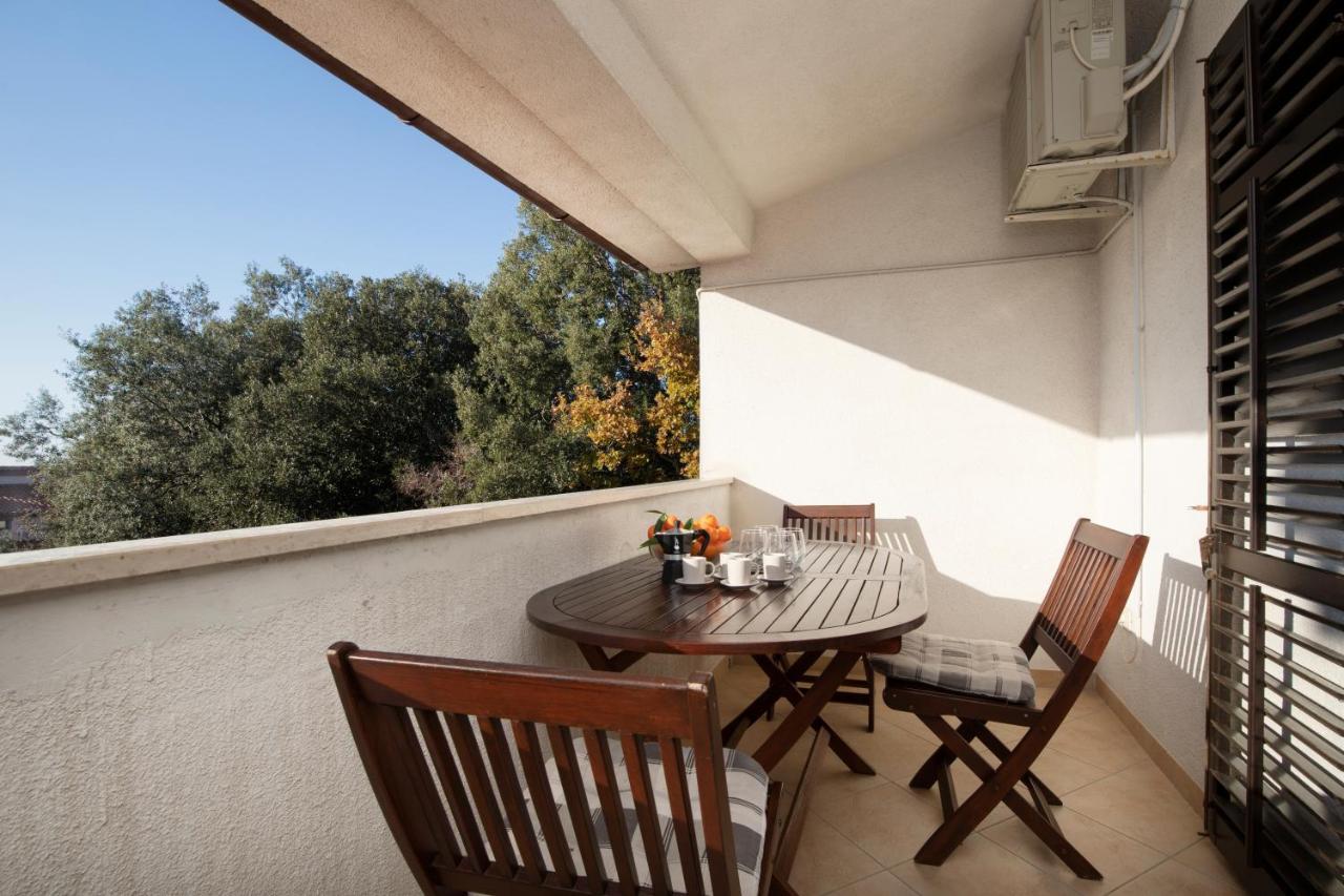 Sandy Bay Apartments - Free Mountainbike Rental - Pjescana Uvala Esterno foto